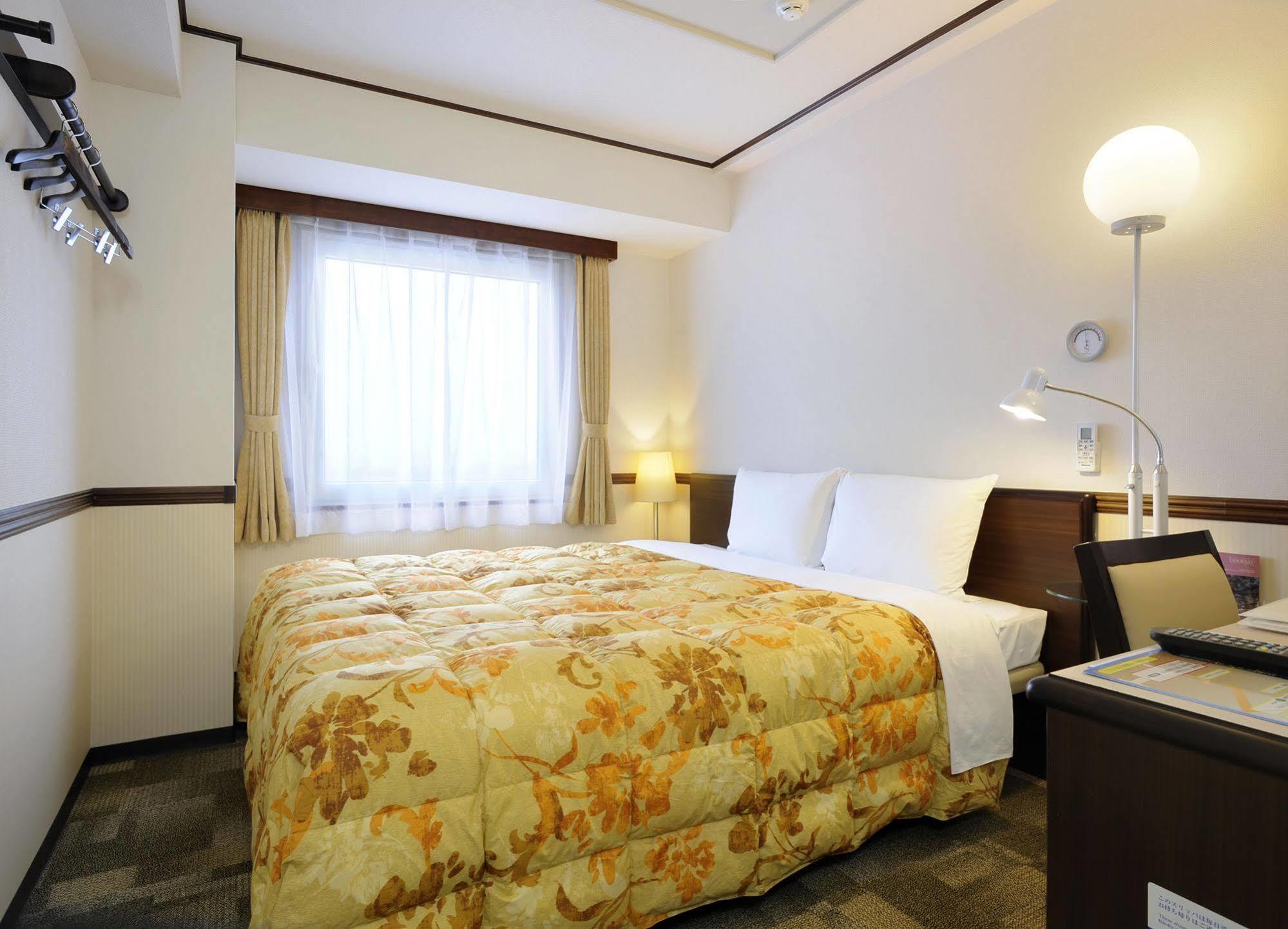 Toyoko Inn Aizuwakamatsu Ekimae Εξωτερικό φωτογραφία