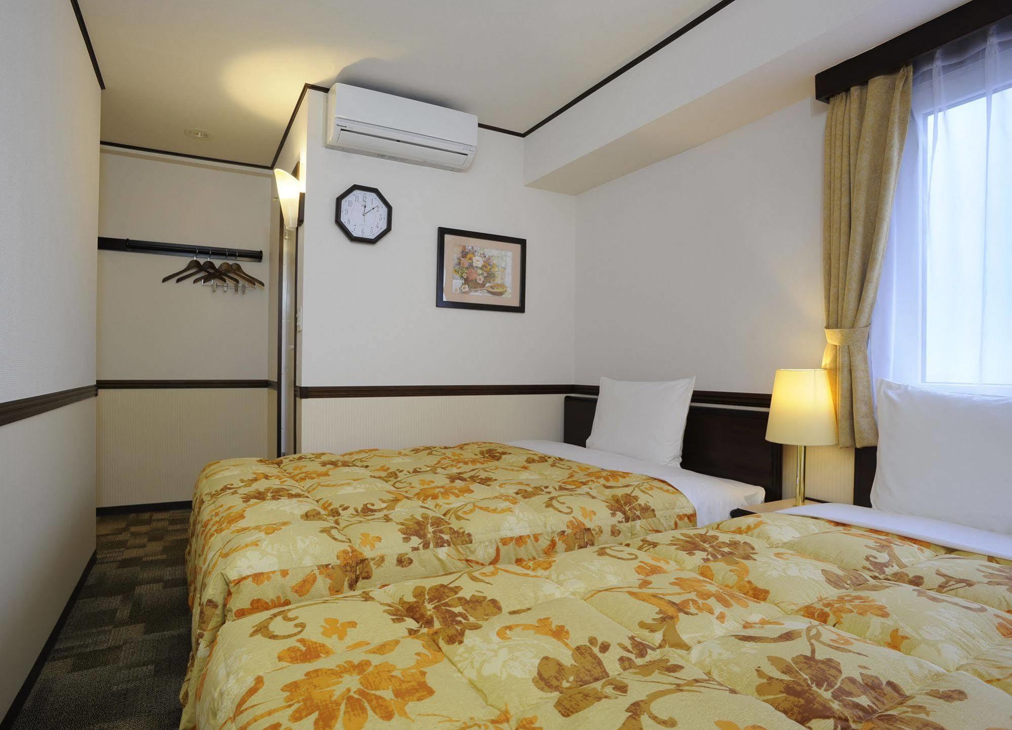Toyoko Inn Aizuwakamatsu Ekimae Εξωτερικό φωτογραφία