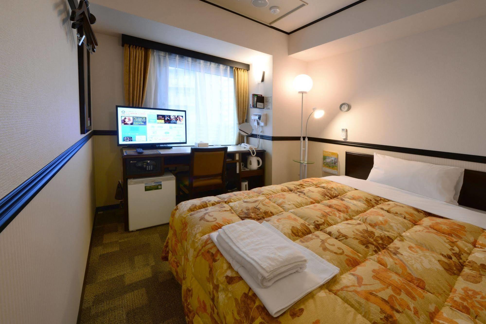 Toyoko Inn Aizuwakamatsu Ekimae Εξωτερικό φωτογραφία